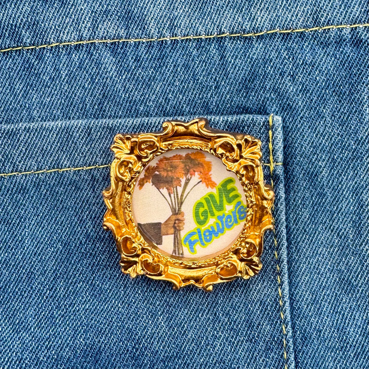 PICTURE FRAME BROOCH PIN