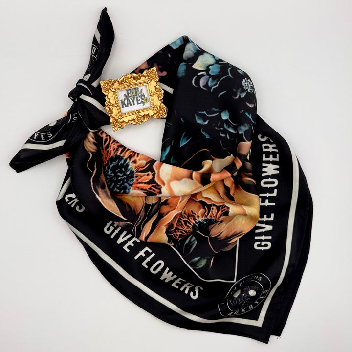GIVE FLOWERS SCARF