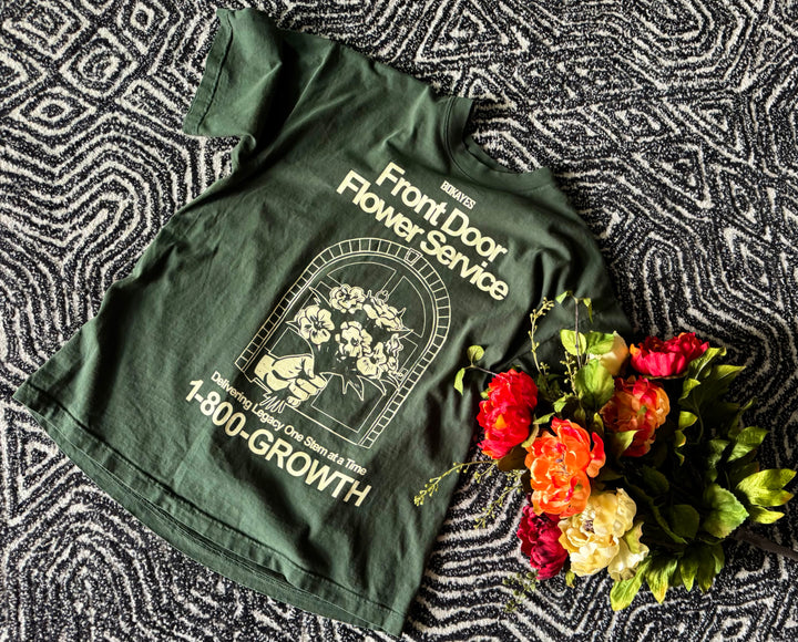 FRONT DOOR FLOWER SERVICE TEE