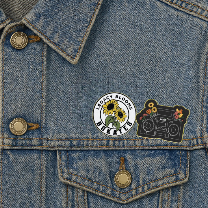 BLOOM BOX LAPEL PIN