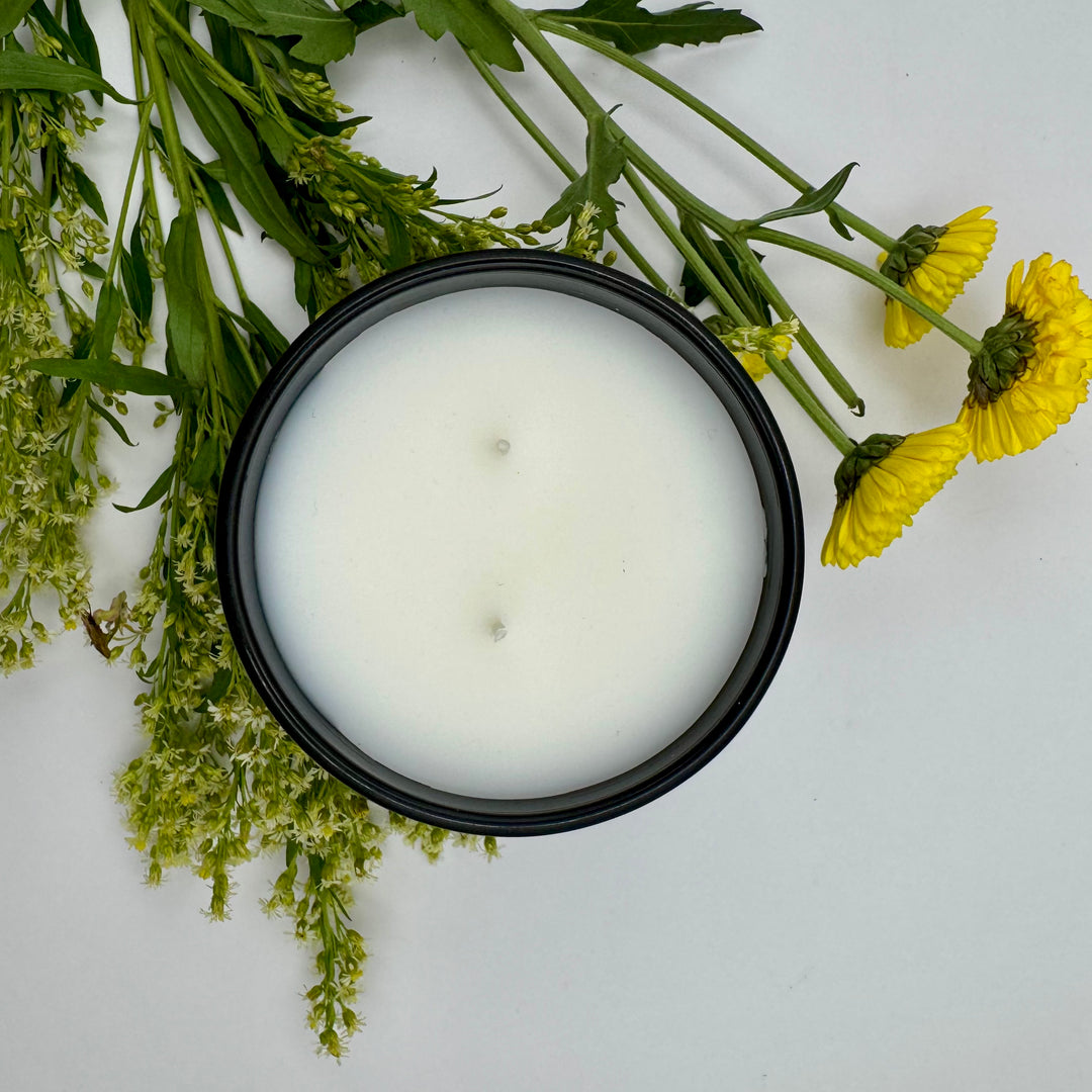 LIGHT THE BLOOM CANDLE